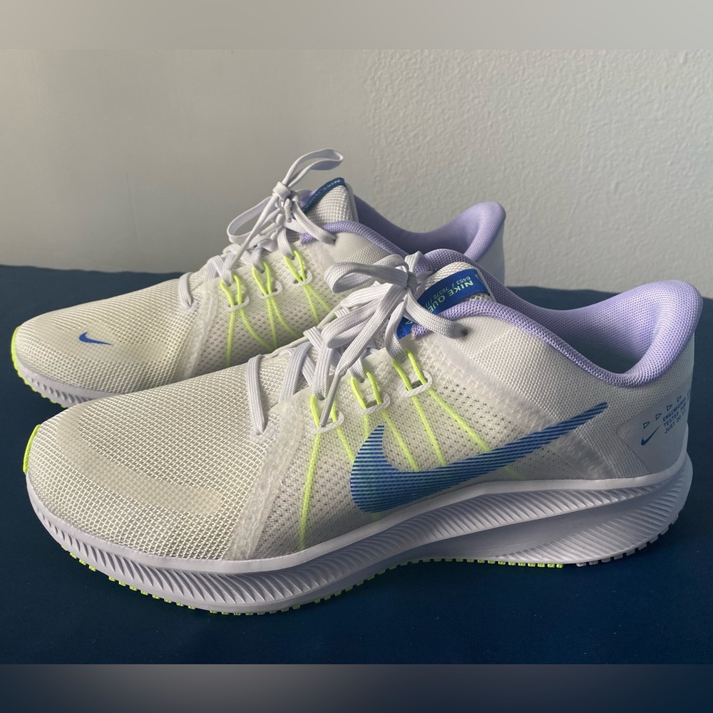 Nike Women Quest 4 Running Sneakers Summit White/Game Royal